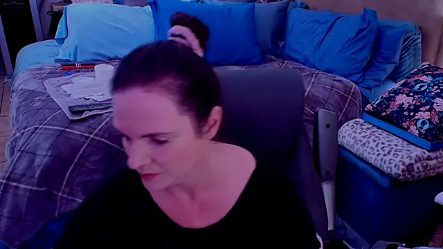 ninajaymes online show from April 2026 12:22:02 AM