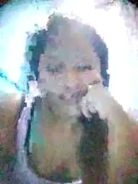 Snapshot of EAAM1@xh chatting on April 2026 04:24:01 AM EAAM1xh online show from April 2026 04:24:01 AM