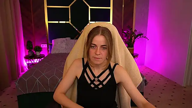 ShinyfromUa online show from September 2025 07:37:02 PM