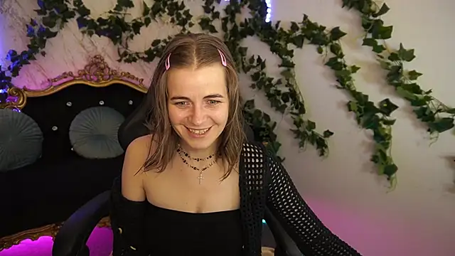 ShinyfromUa online show from October 2025 07:43:01 PM