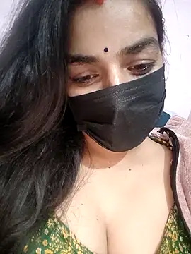 Snapshot of the_saavi chatting on December 2025 12:21:01 PM the saavi online show from December 2025 12:21:01 PM