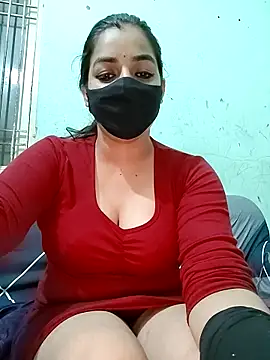 Snapshot of the_saavi chatting on May 2026 07:41:01 PM the saavi online show from May 2026 07:41:01 PM
