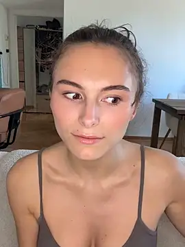 Snapshot of SophiiaStarr chatting on September 2025 12:05:02 PM SophiiaStarr online show from September 2025 12:05:02 PM