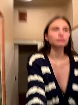 Snapshot of SophiiaStarr chatting on November 2025 05:46:02 PM SophiiaStarr online show from November 2025 05:46:02 PM