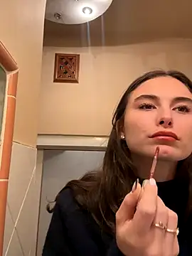 Snapshot of SophiiaStarr chatting on November 2025 07:58:01 PM SophiiaStarr online show from November 2025 07:58:01 PM