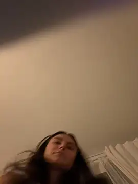 Snapshot of SophiiaStarr chatting on December 2025 07:43:02 PM SophiiaStarr online show from December 2025 07:43:02 PM