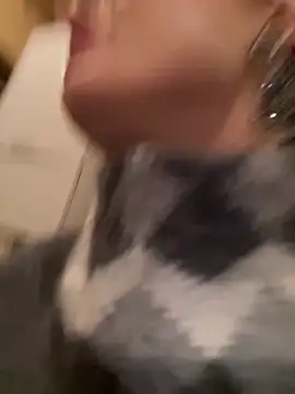 Snapshot of SophiiaStarr chatting on January 2026 08:32:01 PM SophiiaStarr online show from January 2026 08:32:01 PM