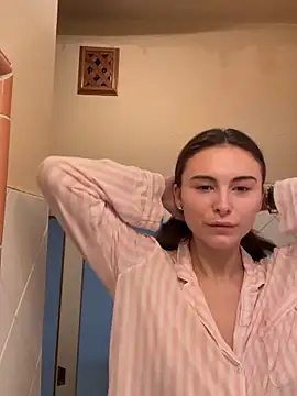 Snapshot of SophiiaStarr chatting on February 2026 02:02:02 PM SophiiaStarr online show from February 2026 02:02:02 PM