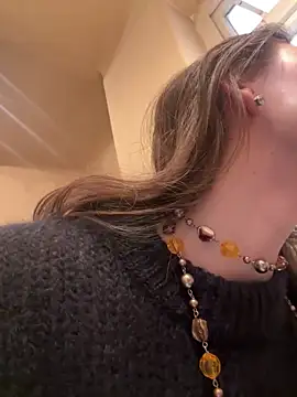 Snapshot of SophiiaStarr chatting on March 2026 02:01:01 PM SophiiaStarr online show from March 2026 02:01:01 PM