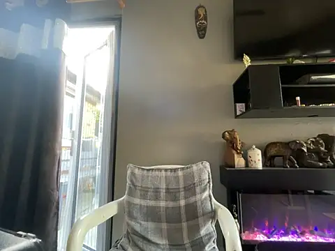 Snapshot of smoothjane chatting on October 2025 08:13:01 AM smoothjane online show from October 2025 08:13:01 AM