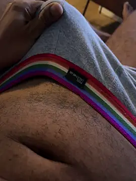 Snapshot of Hiuwee chatting on March 2026 10:39:01 PM Hiuwee online show from March 2026 10:39:01 PM