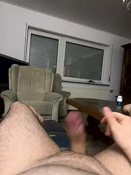 Snapshot of flamur_albania chatting on January 2026 05:18:02 PM flamur albania online show from January 2026 05:18:02 PM