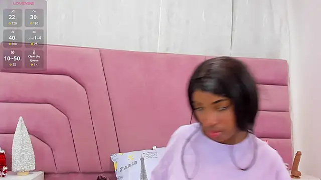 MarianRosse online show from November 2025 09:15:01 PM