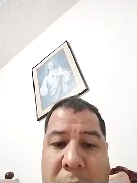 latinblack16 online show from November 2025 02:21:02 AM