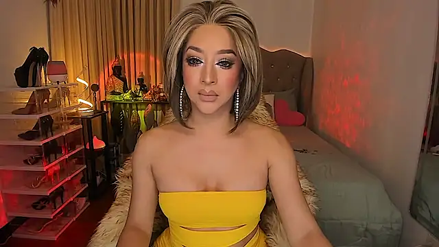 Snapshot of Dream_Goddess chatting on May 2026 02:39:01 AM Dream Goddess online show from May 2026 02:39:01 AM