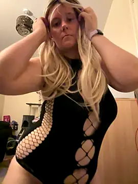 marialuna88 online show from September 2025 08:44:02 PM