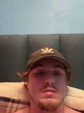 Snapshot of Hmyouneed chatting on November 2025 06:22:01 AM Hmyouneed online show from November 2025 06:22:01 AM