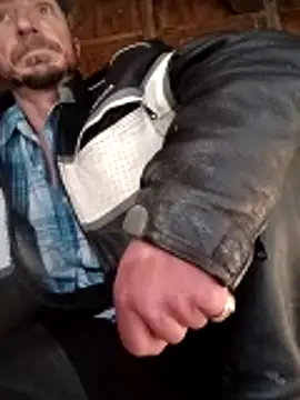 Mrluckstick online show from March 2026 09:08:01 PM