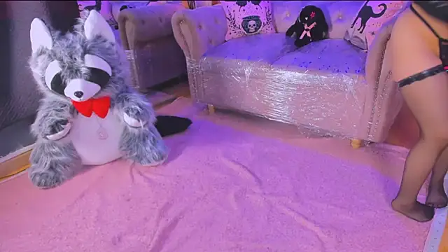 BizzyNoar online show from April 2026 01:49:01 PM