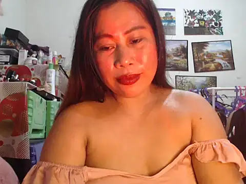 filipina beauty online show from December 2025 06:12:01 PM