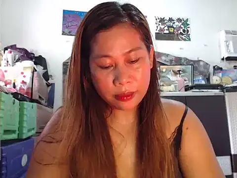 Snapshot of filipina_beauty chatting on May 2026 04:39:02 AM filipina beauty online show from May 2026 04:39:02 AM