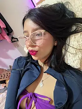 Snapshot of Min_junn chatting on October 2025 02:09:01 AM Min junn online show from October 2025 02:09:01 AM