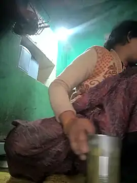 Hot-dasi52 online show from January 2026 04:15:01 AM