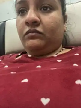 Snapshot of Hanny_Beby143 chatting on January 2026 06:55:02 PM Hanny Beby143 online show from January 2026 06:55:02 PM