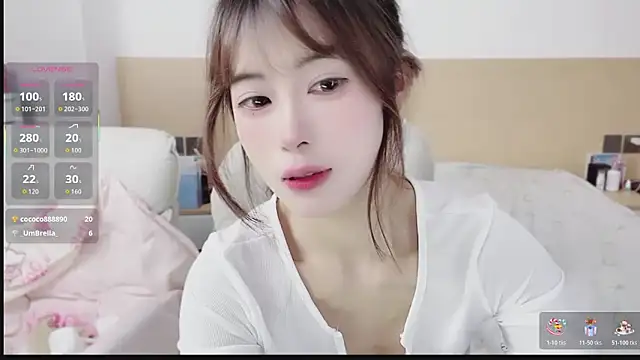 yuanbao a online show from November 2025 12:28:02 PM