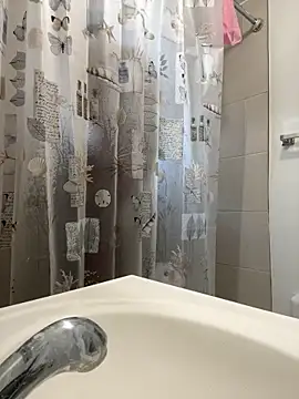 Snapshot of littyleesh1 chatting on April 2026 01:38:01 PM littyleesh1 online show from April 2026 01:38:01 PM