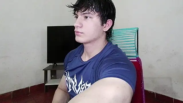 Snapshot of ErickWalton chatting on January 2026 05:11:02 AM ErickWalton online show from January 2026 05:11:02 AM