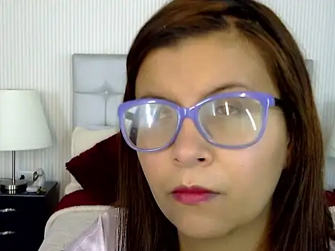 Snapshot of Amber_Rouge_ chatting on October 2025 12:27:01 PM Amber Rouge online show from October 2025 12:27:01 PM