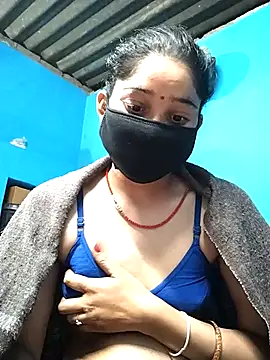 Hot cupal online show from November 2025 04:55:01 PM