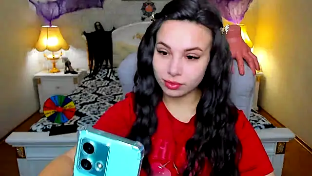 OmniaSher online show from November 2025 10:13:02 AM