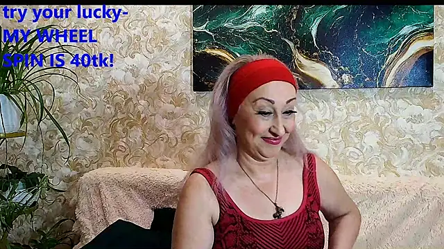  Sara  Smith  online show from December 2025 07:16:02 AM