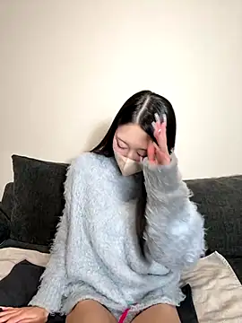 Snapshot of sirochan_ chatting on December 2025 02:14:02 PM sirochan online show from December 2025 02:14:02 PM