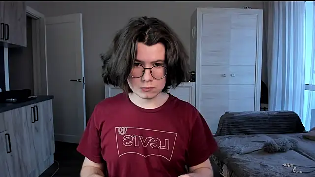 Snapshot of Derek_Shameless chatting on April 2026 05:22:02 PM Derek Shameless online show from April 2026 05:22:02 PM