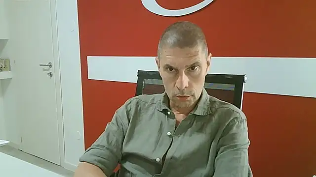 Snapshot of max79ve31 chatting on July 2026 11:38:01 AM max79ve31 online show from July 2026 11:38:01 AM