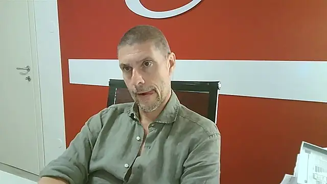 Snapshot of max79ve31 chatting on July 2026 11:14:01 AM max79ve31 online show from July 2026 11:14:01 AM