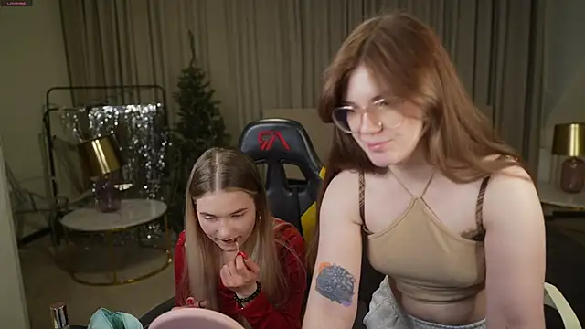 Snapshot of Ava_kiss054 chatting on January 2026 03:28:01 PM Ava kiss054 online show from January 2026 03:28:01 PM