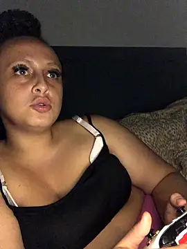 Snapshot of Welsh_Maya19X chatting on September 2025 01:39:02 AM Welsh Maya19X online show from September 2025 01:39:02 AM