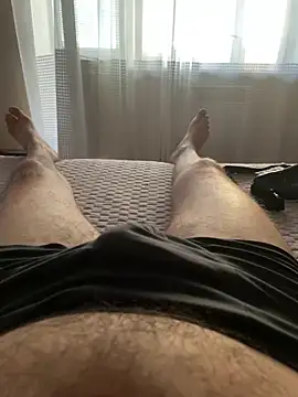 Snapshot of Klark_ chatting on September 2025 03:11:01 PM Klark online show from September 2025 03:11:01 PM