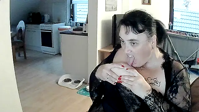 Minou1610 online show from October 2025 04:27:02 PM