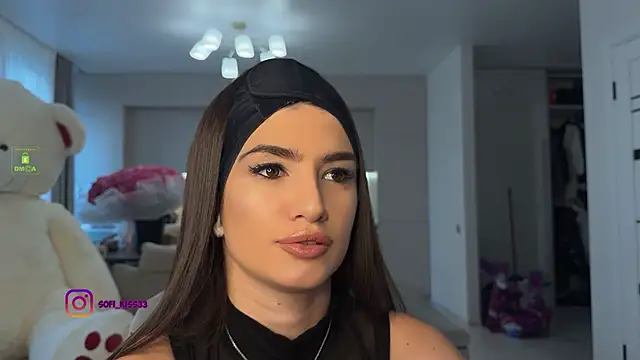 Snapshot of SofI-Play chatting on October 2025 01:34:02 PM SofI-Play online show from October 2025 01:34:02 PM