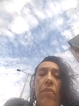 Shantey Laurent online show from April 2026 12:03:02 PM