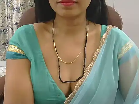 MISS SOMIYA online show from April 2026 08:42:02 PM