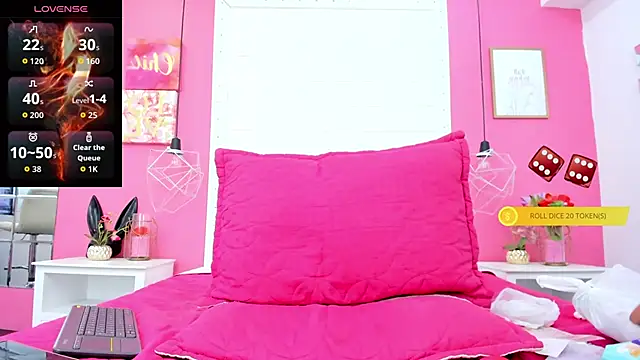 Snapshot of TransDoll09 chatting on November 2025 07:16:02 PM TransDoll09 online show from November 2025 07:16:02 PM