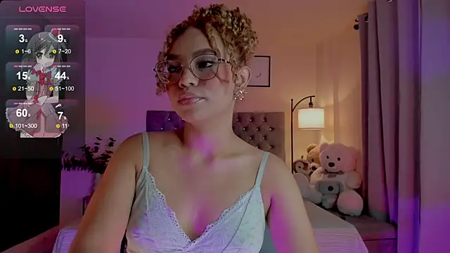 Snapshot of OxanaFedorova1- chatting on April 2026 02:27:02 AM OxanaFedorova1- online show from April 2026 02:27:02 AM