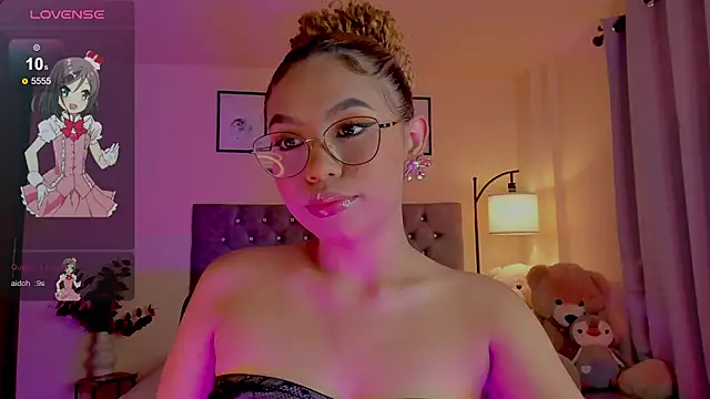 Snapshot of OxanaFedorova1- chatting on June 2026 09:05:02 PM OxanaFedorova1- online show from June 2026 09:05:02 PM
