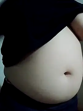 Snapshot of luzmelzinha chatting on October 2025 01:14:01 AM luzmelzinha online show from October 2025 01:14:01 AM